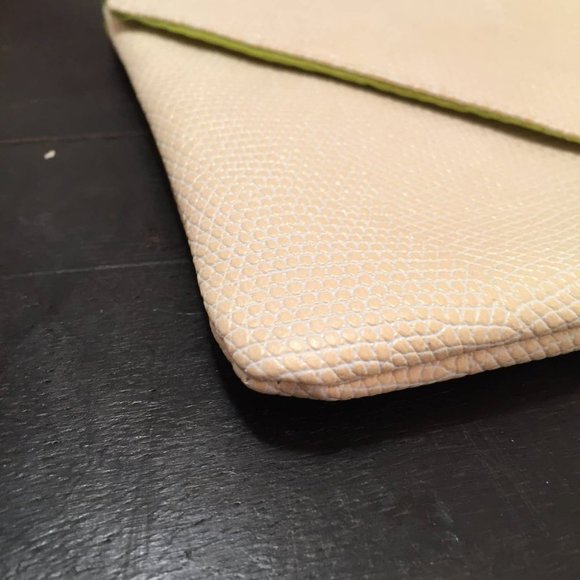 Ipsy Cream Mini Bag - Picture 4 of 8